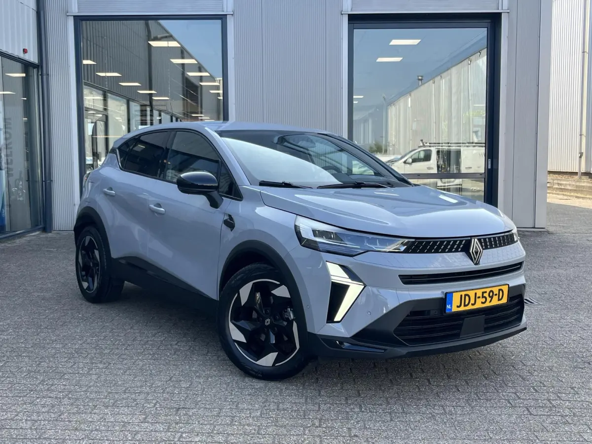 1.3 mild hybrid 160 techno | Navi/Clima/Adapt.Cruise/Camera/18"/Stoel+Stuurverw./Sfeerverl./Apple CarPlay-Android Auto