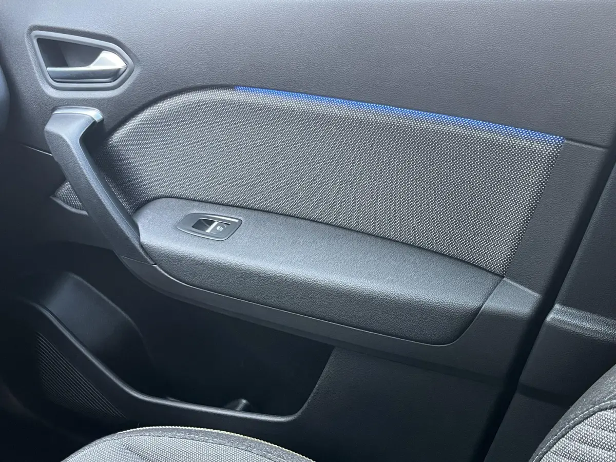 1.3 mild hybrid 160 techno | Navi/Clima/Adapt.Cruise/Camera/18"/Stoel+Stuurverw./Sfeerverl./Apple CarPlay-Android Auto