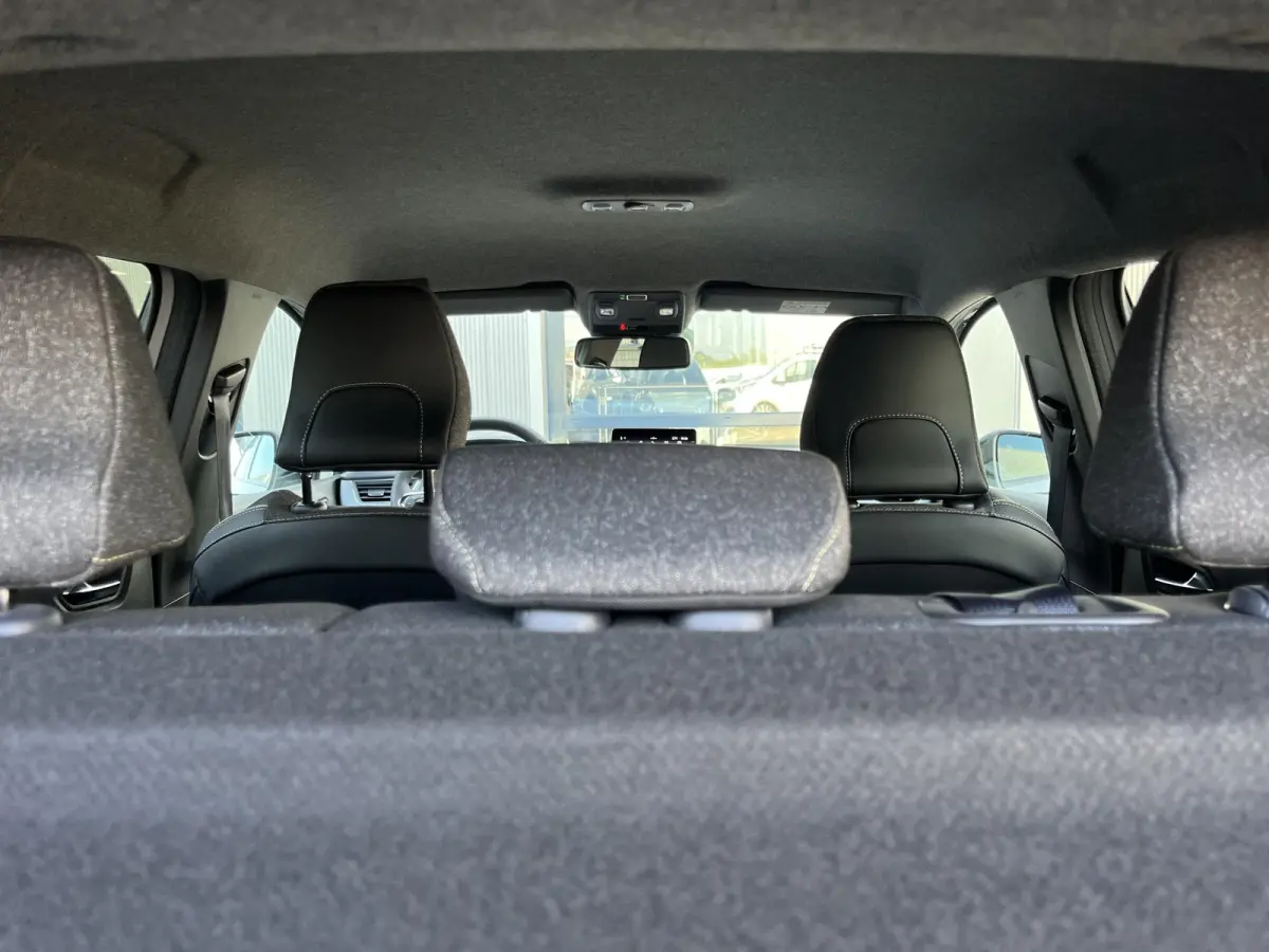 1.3 mild hybrid 160 techno | Navi/Clima/Adapt.Cruise/Camera/18"/Stoel+Stuurverw./Sfeerverl./Apple CarPlay-Android Auto