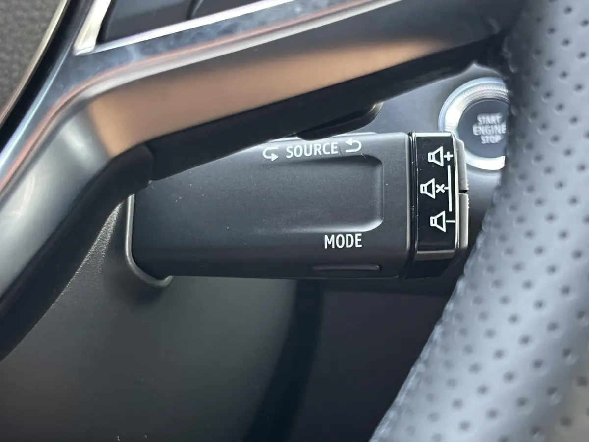 1.3 mild hybrid 160 techno | Navi/Clima/Adapt.Cruise/Camera/18"/Stoel+Stuurverw./Sfeerverl./Apple CarPlay-Android Auto