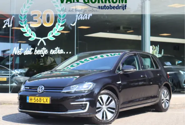 E-DITION Navi / Climate / Pdc / Elekramen / Adap-Cruise / App-connect / SOH 89.64% /  Voldoende Apk /