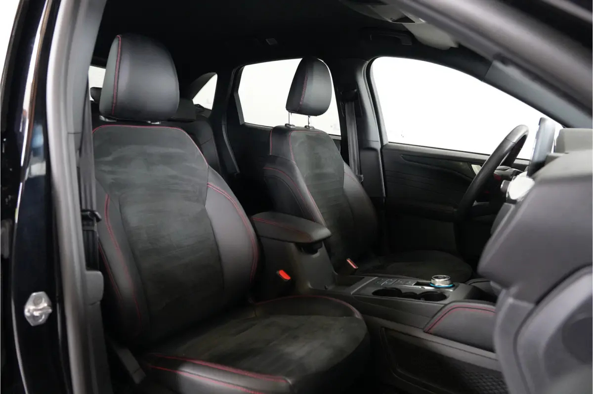 2.5 PHEV ST-Line X | Cruise adaptief | CarPlay/Android | Camera |