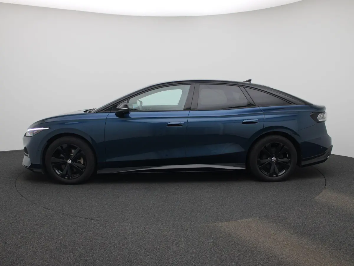 Pro Business 77 kWh 286pk | Navigatie | trekhaak elektrisch uitklapbaar | Apple Carplay en Android auto | stuur\stoel- Verwarming | memory stoelen | Parkeercamera | Head up display | IQ Ligh
