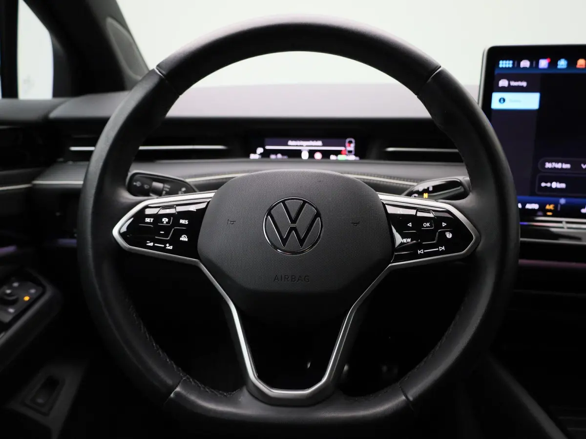 Pro Business 77 kWh 286pk | Navigatie | trekhaak elektrisch uitklapbaar | Apple Carplay en Android auto | stuur\stoel- Verwarming | memory stoelen | Parkeercamera | Head up display | IQ Ligh