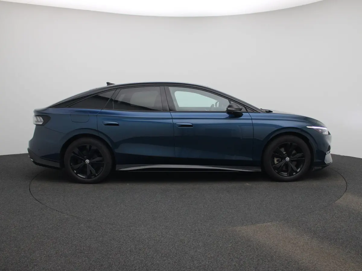 Pro Business 77 kWh 286pk | Navigatie | trekhaak elektrisch uitklapbaar | Apple Carplay en Android auto | stuur\stoel- Verwarming | memory stoelen | Parkeercamera | Head up display | IQ Ligh