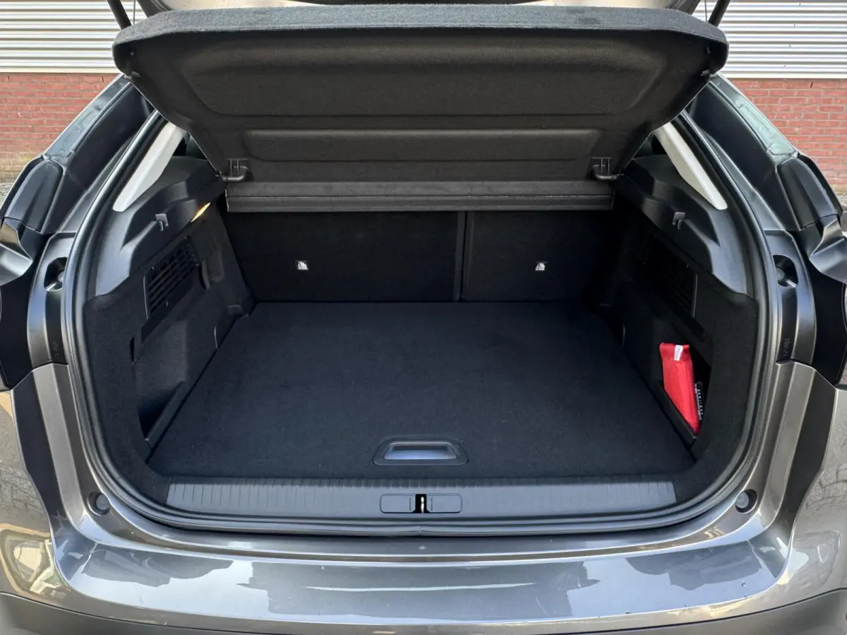 1.2 PureTech Shine|Camera|Head UP|Carplay|Automaat|Cruise|Navi|