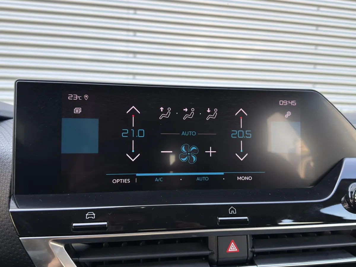 1.2 PureTech Shine|Camera|Head UP|Carplay|Automaat|Cruise|Navi|
