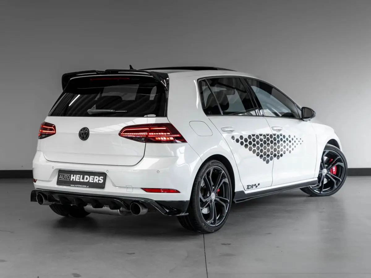 2.0 TSI GTI TCR 19' Pano Camera