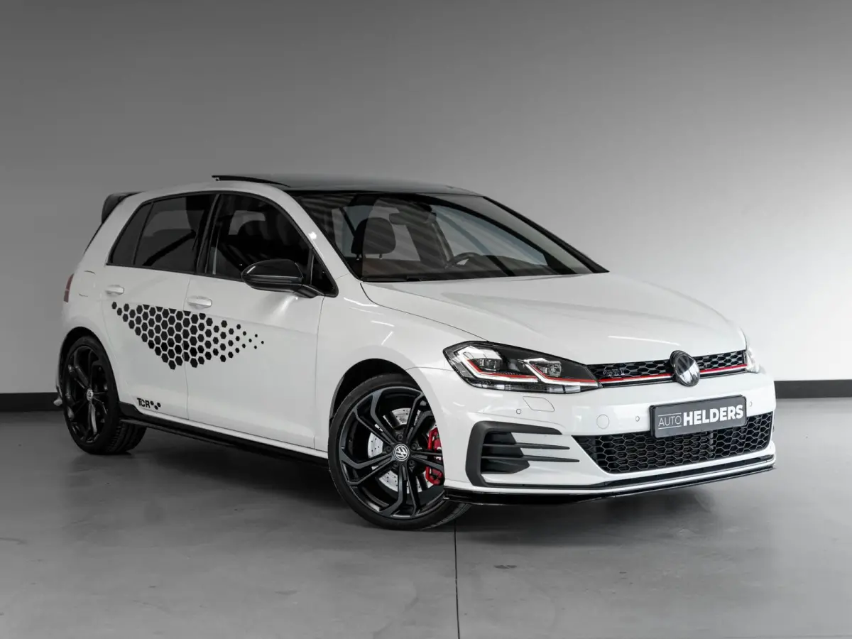 2.0 TSI GTI TCR 19' Pano Camera