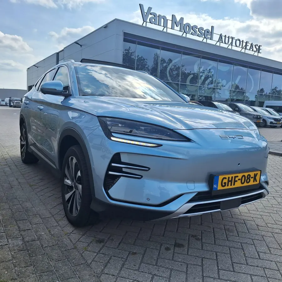 Comfort 71.8 kWh | 360" Camera | Adaptive Cruise | Pano | Afn. Trekhaak | Elekt. Bedienbare Achterklep | Stoelverwarming/Koeling |