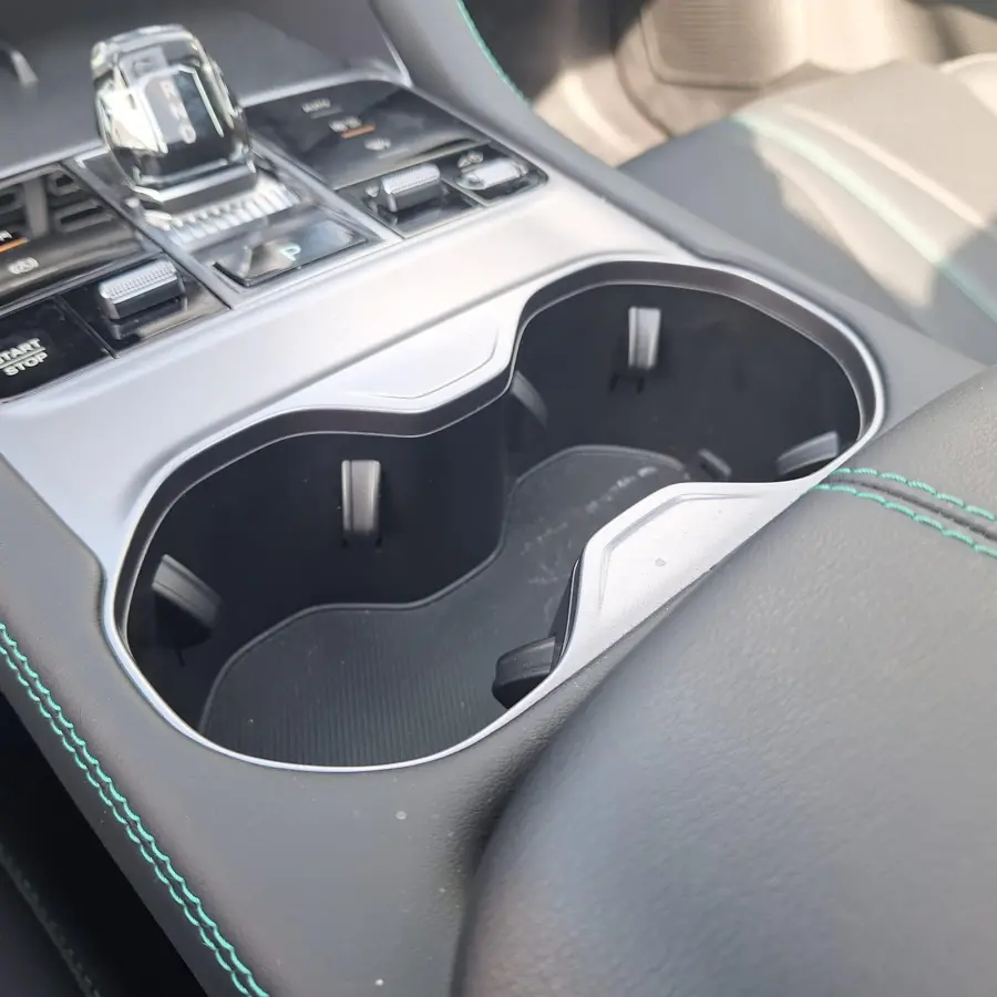 Comfort 71.8 kWh | 360" Camera | Adaptive Cruise | Pano | Afn. Trekhaak | Elekt. Bedienbare Achterklep | Stoelverwarming/Koeling |