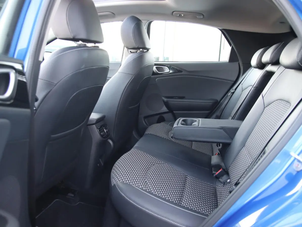 1.6 GDi PHEV DynamicPlusLine | Panoramadak | Facelift