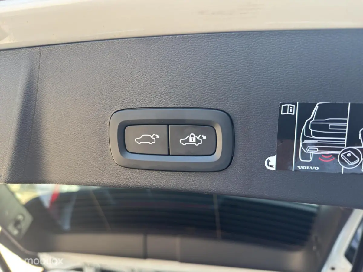 1.5 T5 R-design Inscription Expression