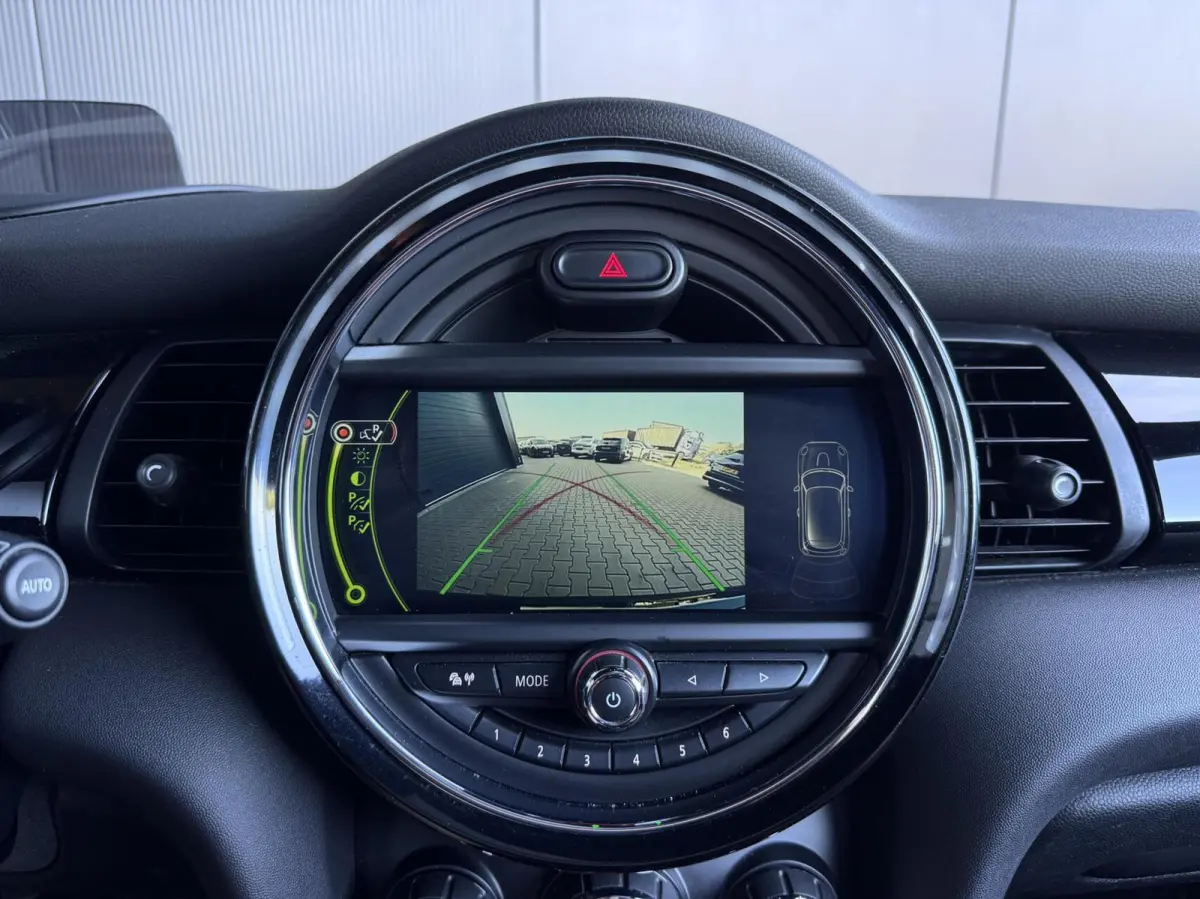 1.5 Chili NL AUTO|HUD|PANO|HARMAN KARDON|CAMERA