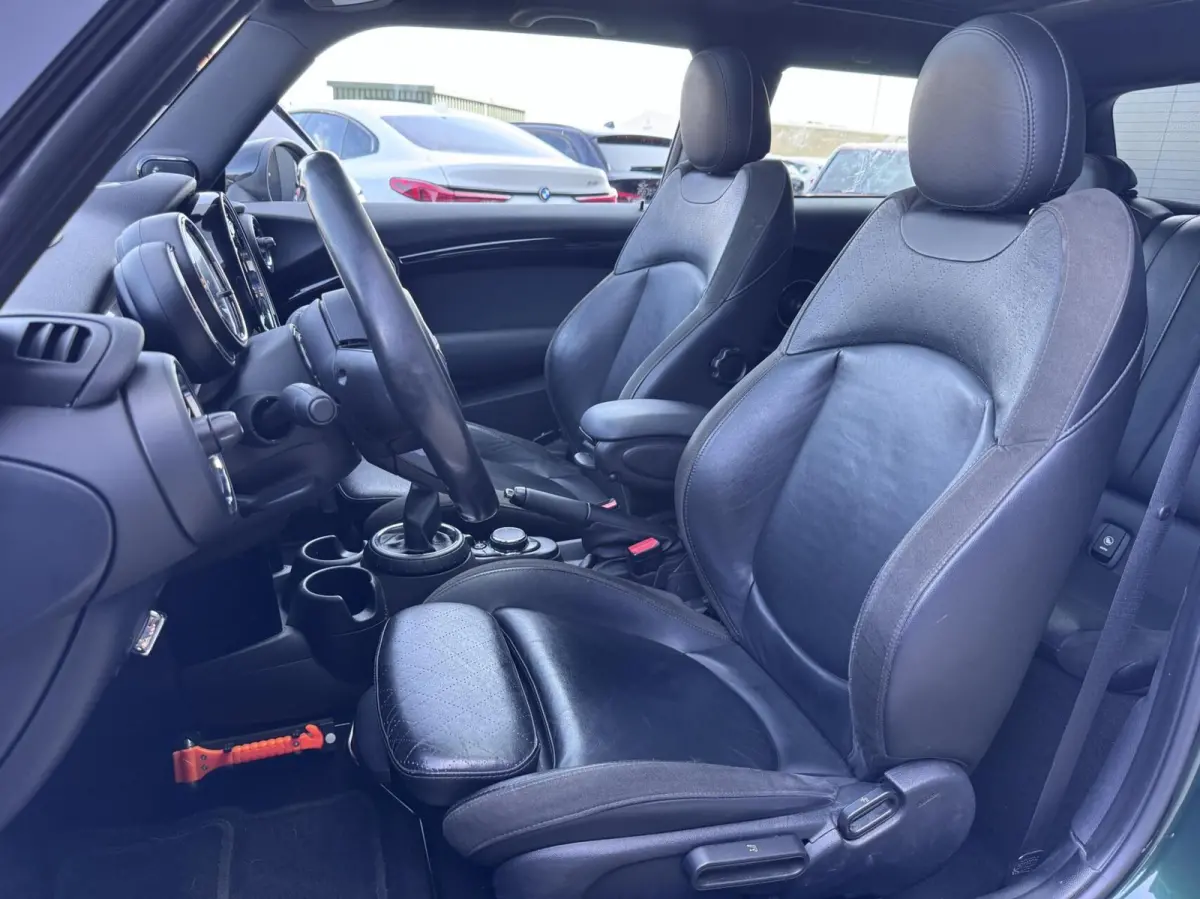1.5 Chili NL AUTO|HUD|PANO|HARMAN KARDON|CAMERA