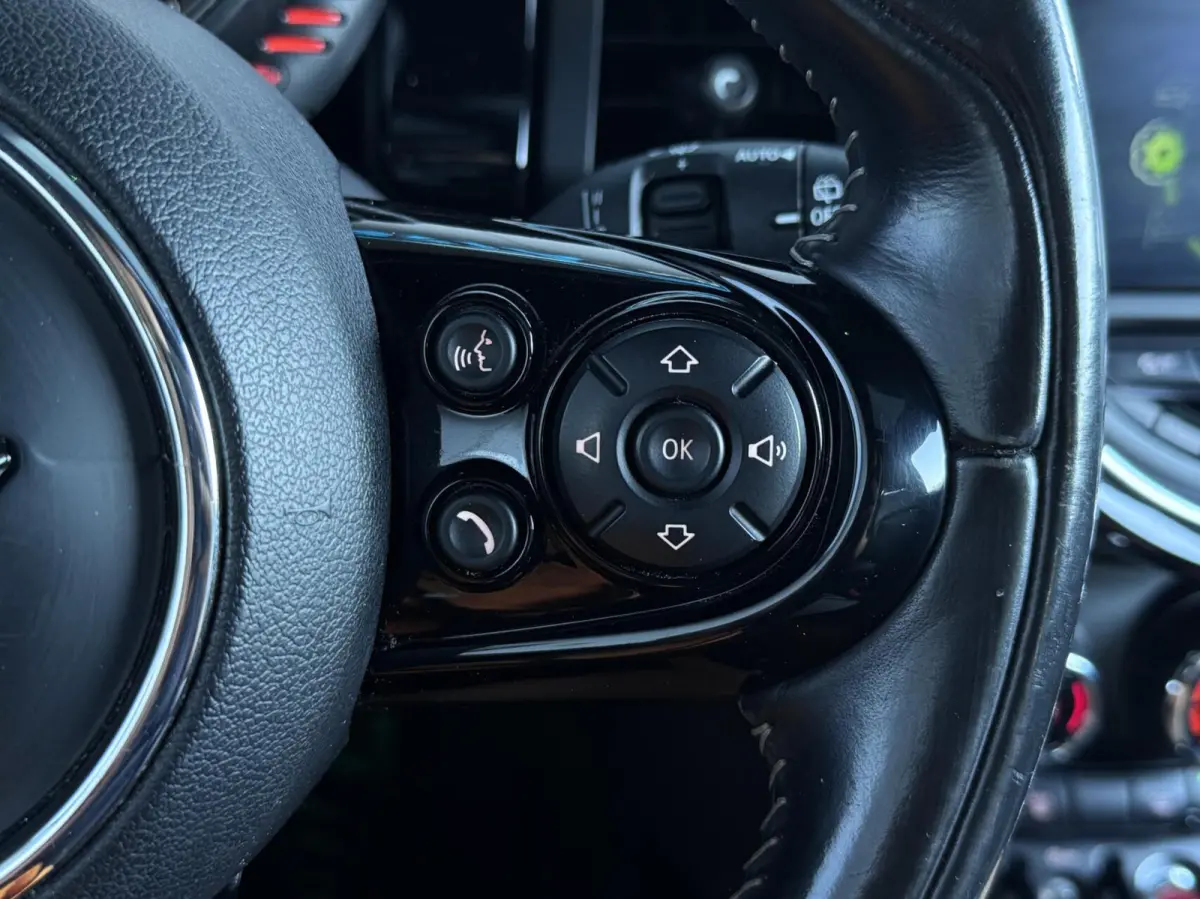1.5 Chili NL AUTO|HUD|PANO|HARMAN KARDON|CAMERA