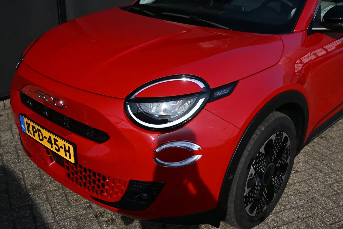 1.2 Hybrid La Prima 110pk | Vol-Leder | Adaptive Cruise | Masssage | Stoelverwarming | Elektr. Achterklep | !!