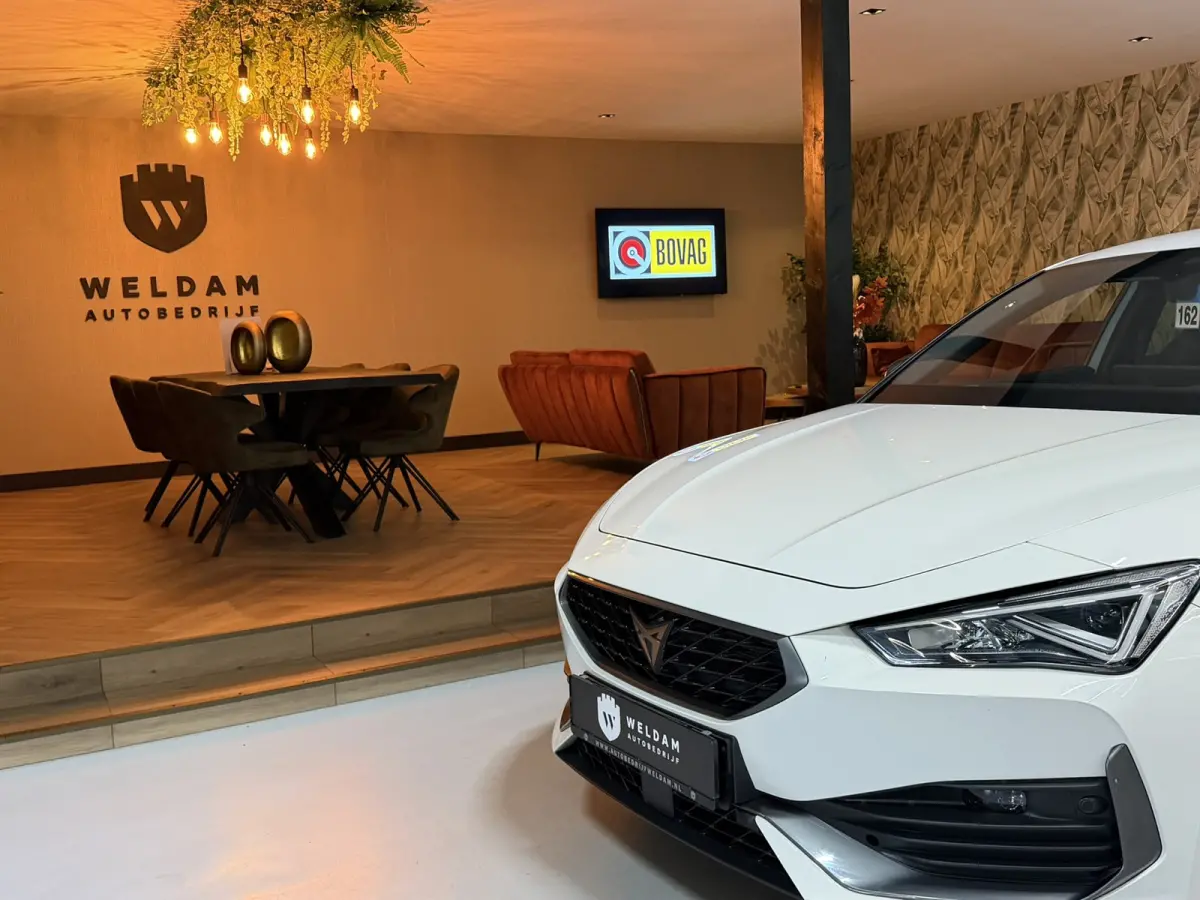 1.4 e-Hybrid Sport SOH 99.5%|Garantie|CarPlay|ACC|KeylessGO&Entry|Autopilot|Kruipstoelen|Stoel&Stuurvw|Rijklaar