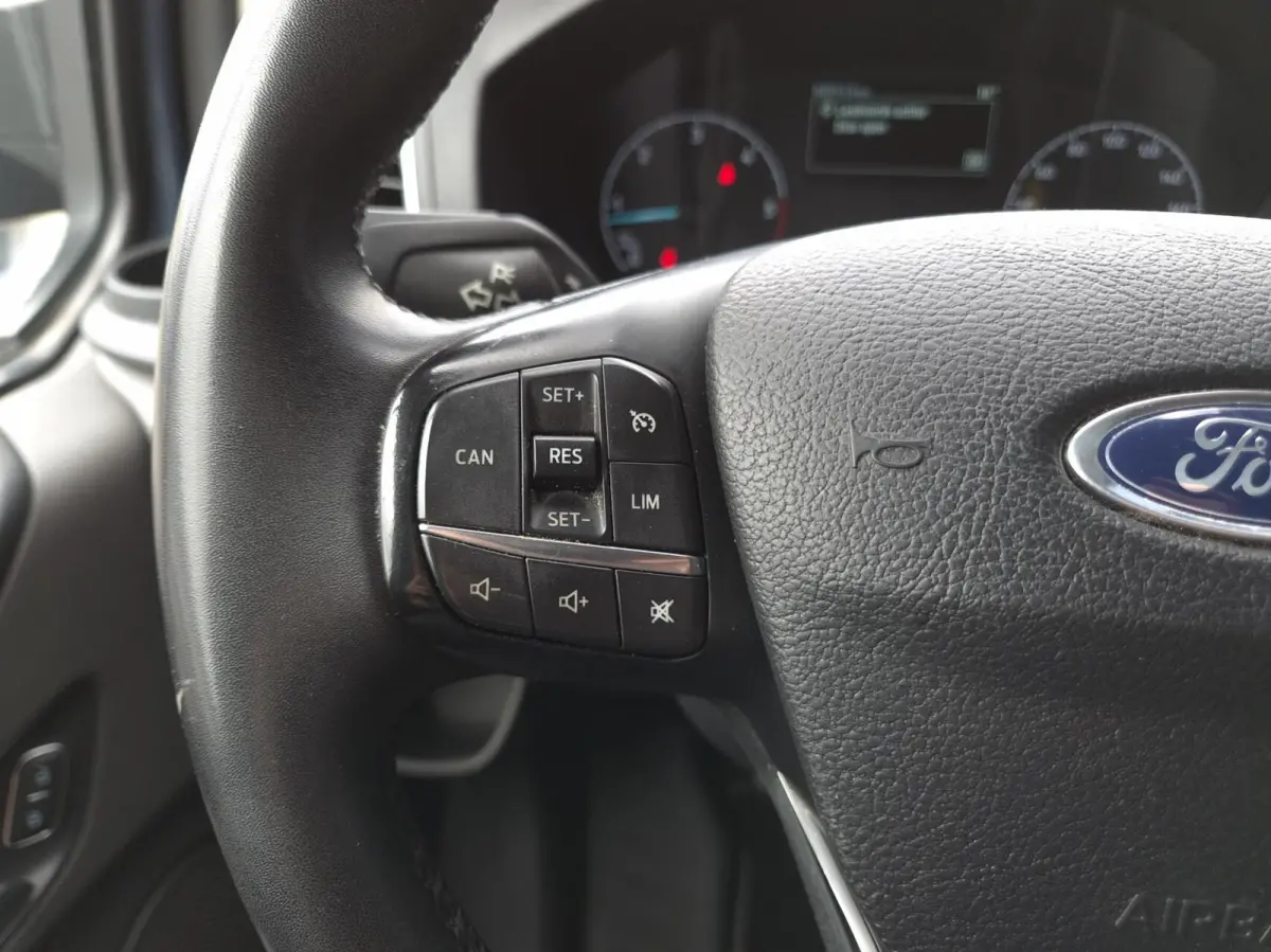 2.0 TDCI L2H1 DC 6-zits Airco 170pk
