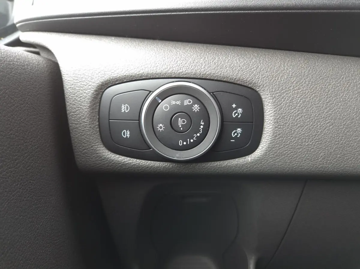2.0 TDCI L2H1 DC 6-zits Airco 170pk