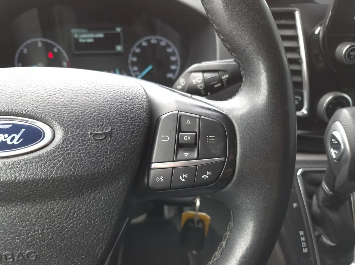 2.0 TDCI L2H1 DC 6-zits Airco 170pk