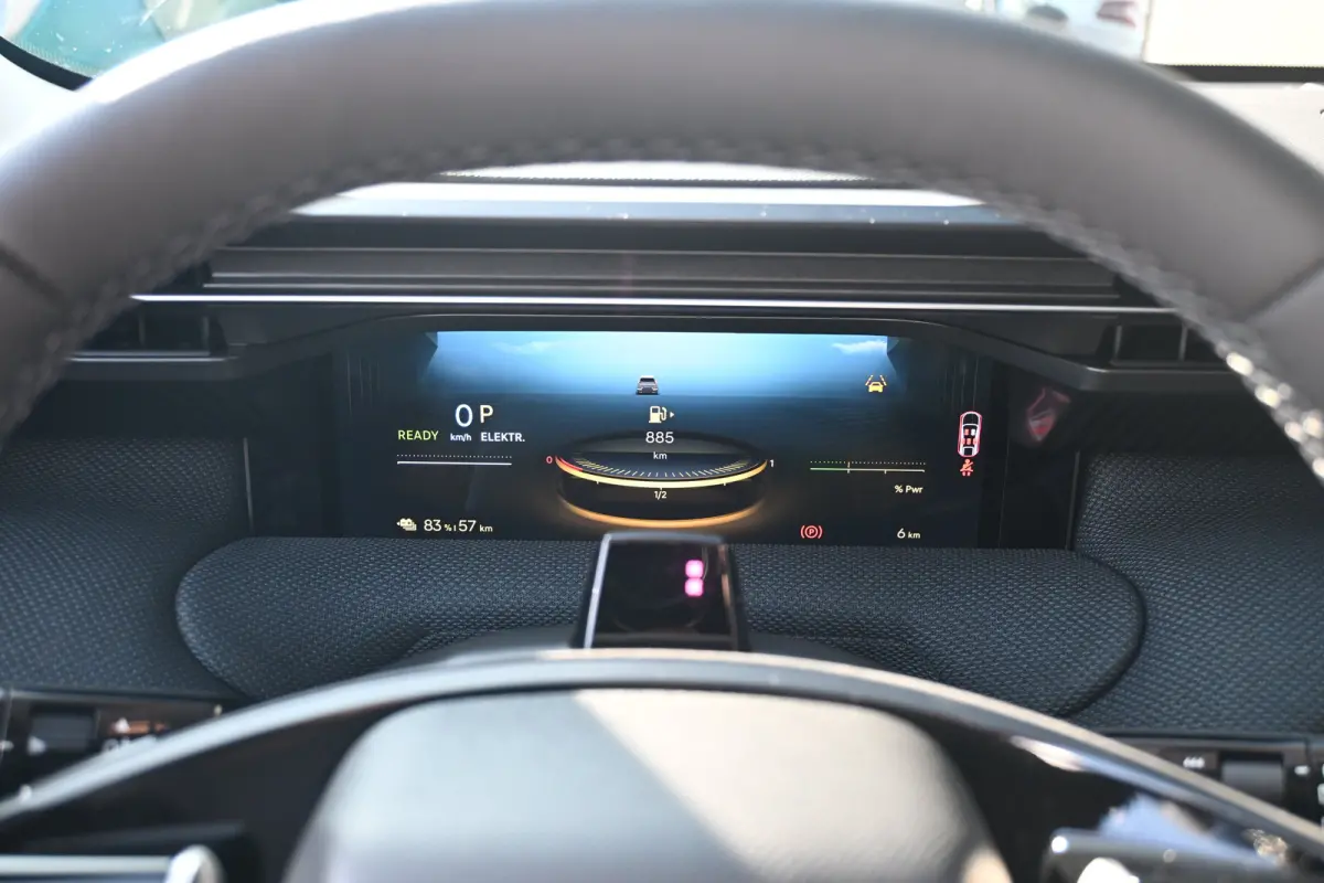 1.6 Plug-In Hybrid 195 Business DEMO-DEAL! Tot 8 Jaar Garantie! | Pack Techno | 7,4kW Lader | 360 Camera | Adaptive Cruise | Elektr. Achterklep | Dodehoek-Detectie | !!
