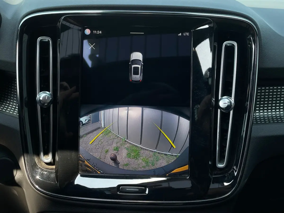 P8 AWD R-Design TREKHAAK|PANO|BLINDSPOT|STOEL+STUURVRM|CAMERA|ADAPT.CRUISE|20''INCH|FULL-LED||PARK.ASSIST|NAVI