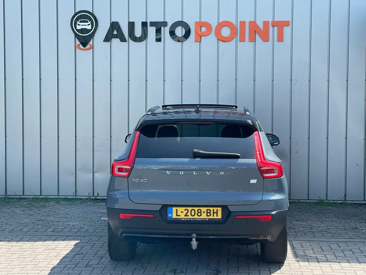 P8 AWD R-Design TREKHAAK|PANO|BLINDSPOT|STOEL+STUURVRM|CAMERA|ADAPT.CRUISE|20''INCH|FULL-LED||PARK.ASSIST|NAVI