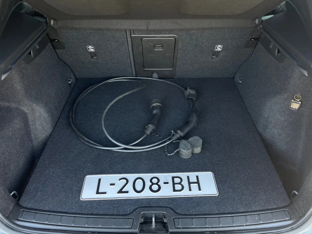 P8 AWD R-Design TREKHAAK|PANO|BLINDSPOT|STOEL+STUURVRM|CAMERA|ADAPT.CRUISE|20''INCH|FULL-LED||PARK.ASSIST|NAVI