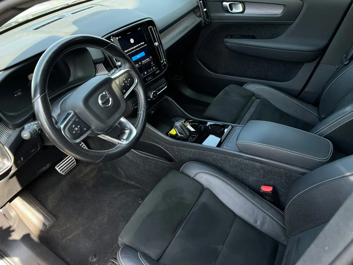 P8 AWD R-Design TREKHAAK|PANO|BLINDSPOT|STOEL+STUURVRM|CAMERA|ADAPT.CRUISE|20''INCH|FULL-LED||PARK.ASSIST|NAVI