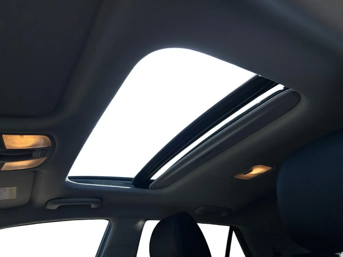 1.0 T-GDi MHEV GT-Line | Nieuw Model | Schuif Kanteldak | 17inch LMV | GT Interieur | Privacy Glass | Digitaal dashboard | LED Koplampen | Direct Leverbaar |