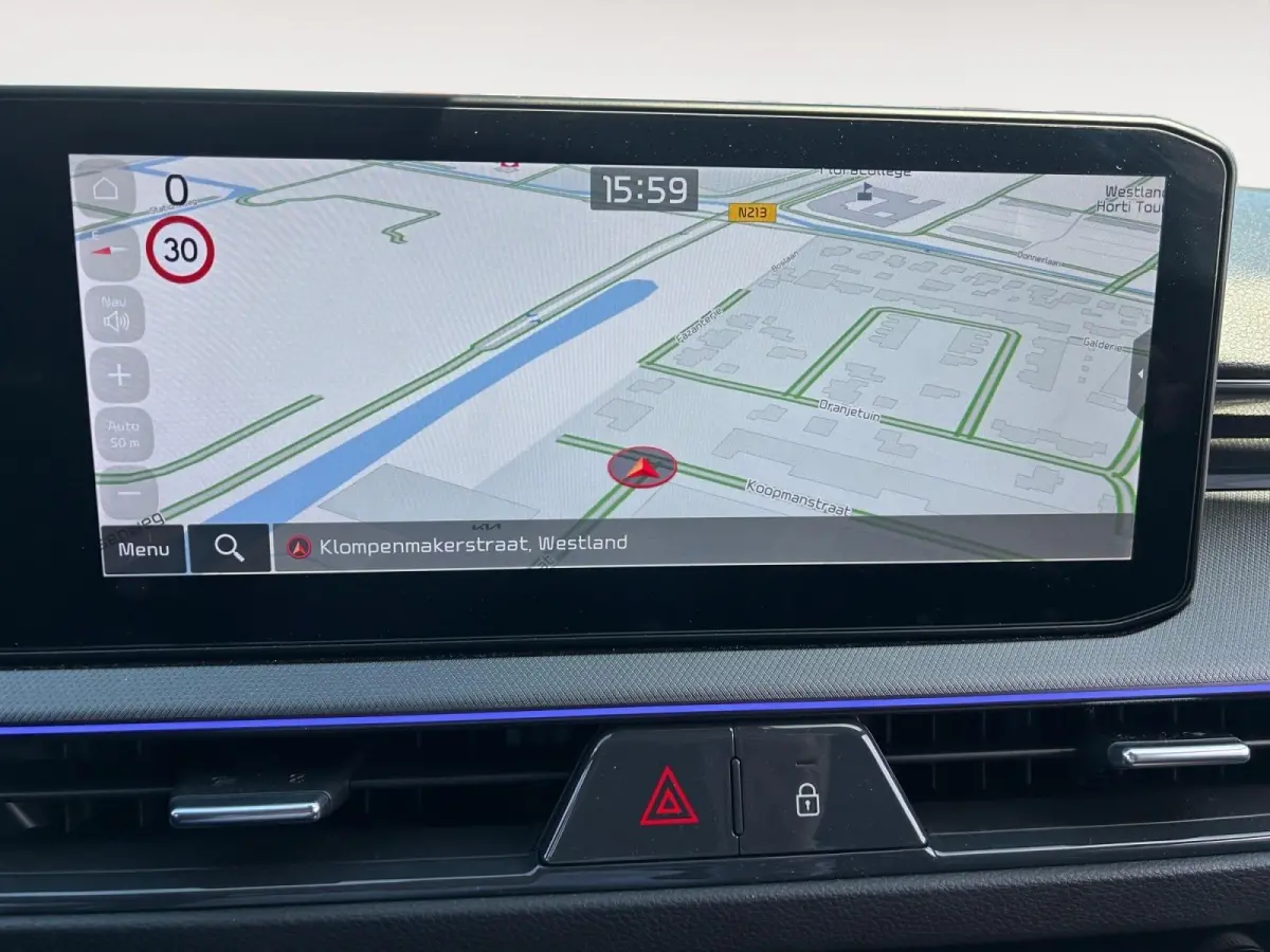 1.0 T-GDi MHEV GT-Line | Nieuw Model | Schuif Kanteldak | 17inch LMV | GT Interieur | Privacy Glass | Digitaal dashboard | LED Koplampen | Direct Leverbaar |