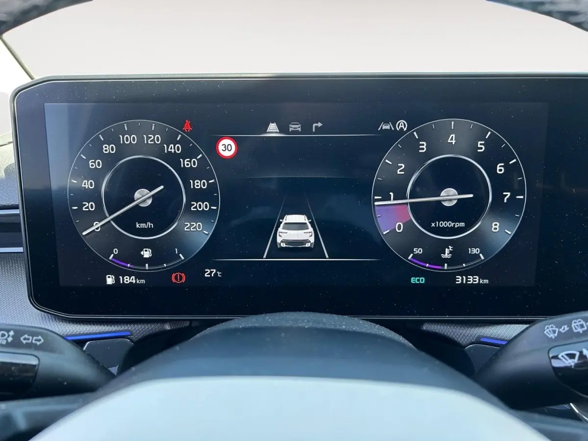 1.0 T-GDi MHEV GT-Line | Nieuw Model | Schuif Kanteldak | 17inch LMV | GT Interieur | Privacy Glass | Digitaal dashboard | LED Koplampen | Direct Leverbaar |