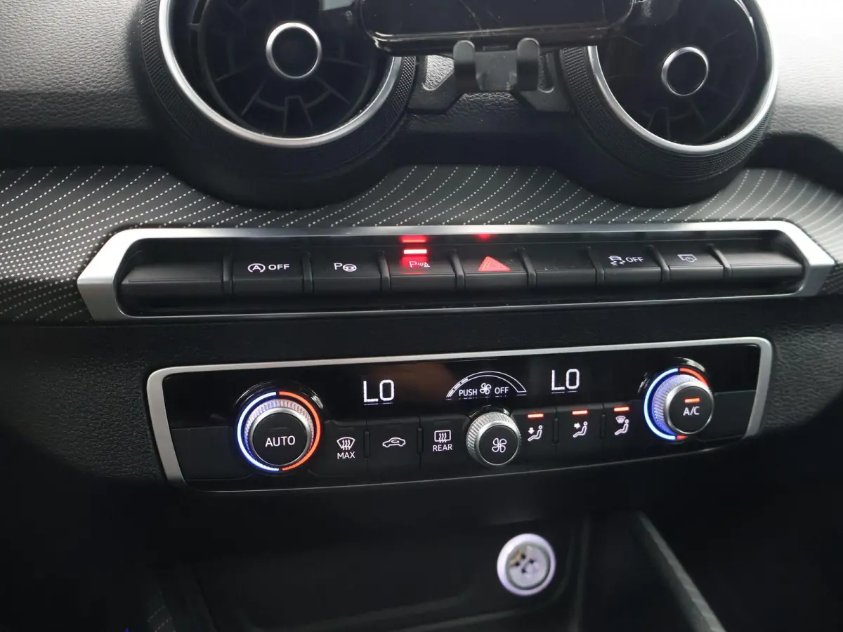 1.0 TFSI S-TRONIC AUT. S-LINE #LIMITED + LED | ADAPTIVE CRUISE | AFN. TREKHAAK | CAMERA | SFEERVERL.