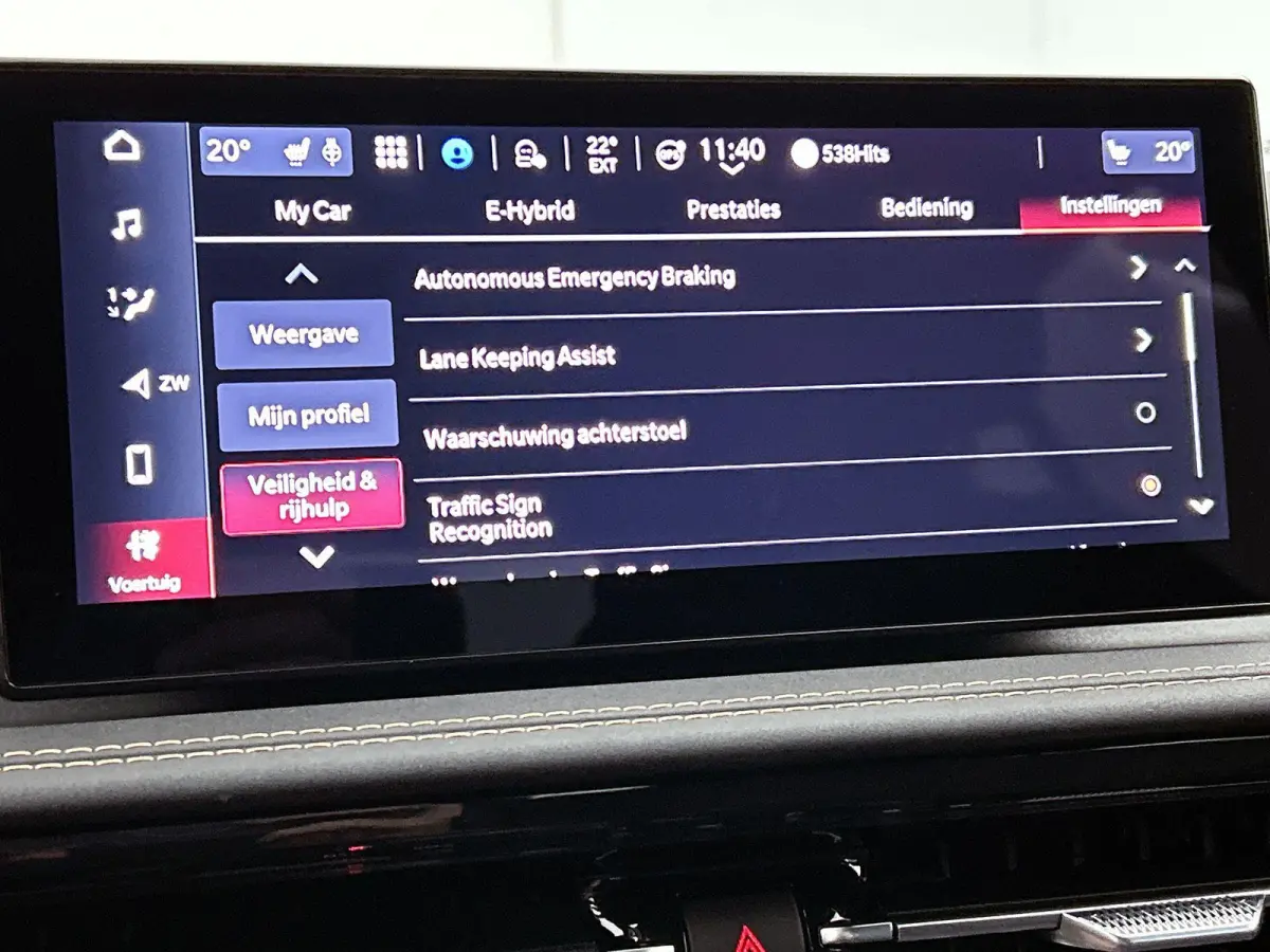 280pk PHEV Veloce | 1ste eigenaar | Glazen dak | Dodehoekdetectie | LEER | Camera | AUTOMAAT