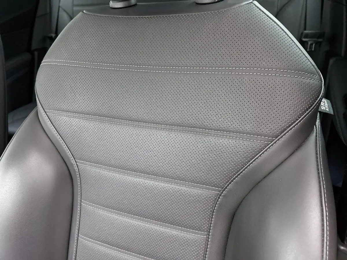280pk PHEV Veloce | 1ste eigenaar | Glazen dak | Dodehoekdetectie | LEER | Camera | AUTOMAAT