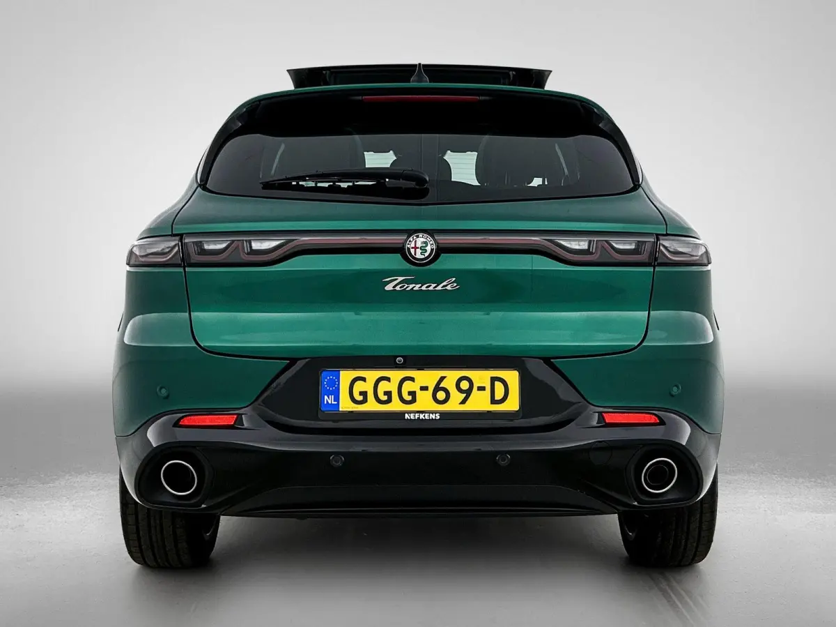 280pk PHEV Veloce | 1ste eigenaar | Glazen dak | Dodehoekdetectie | LEER | Camera | AUTOMAAT