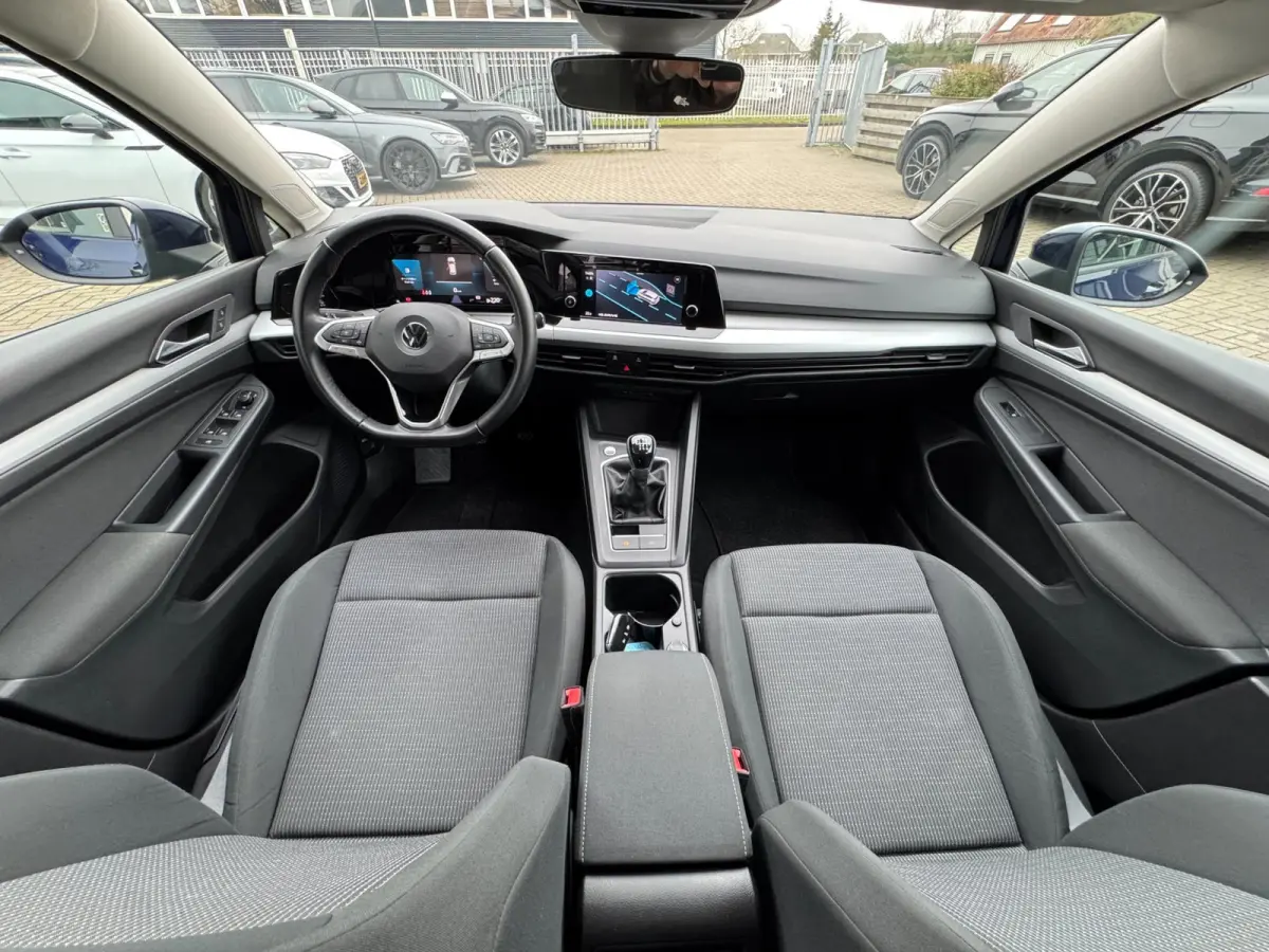 1.0 TSI Life Business / ACC / Lane assist / Keyless Go / IQ-Drive .