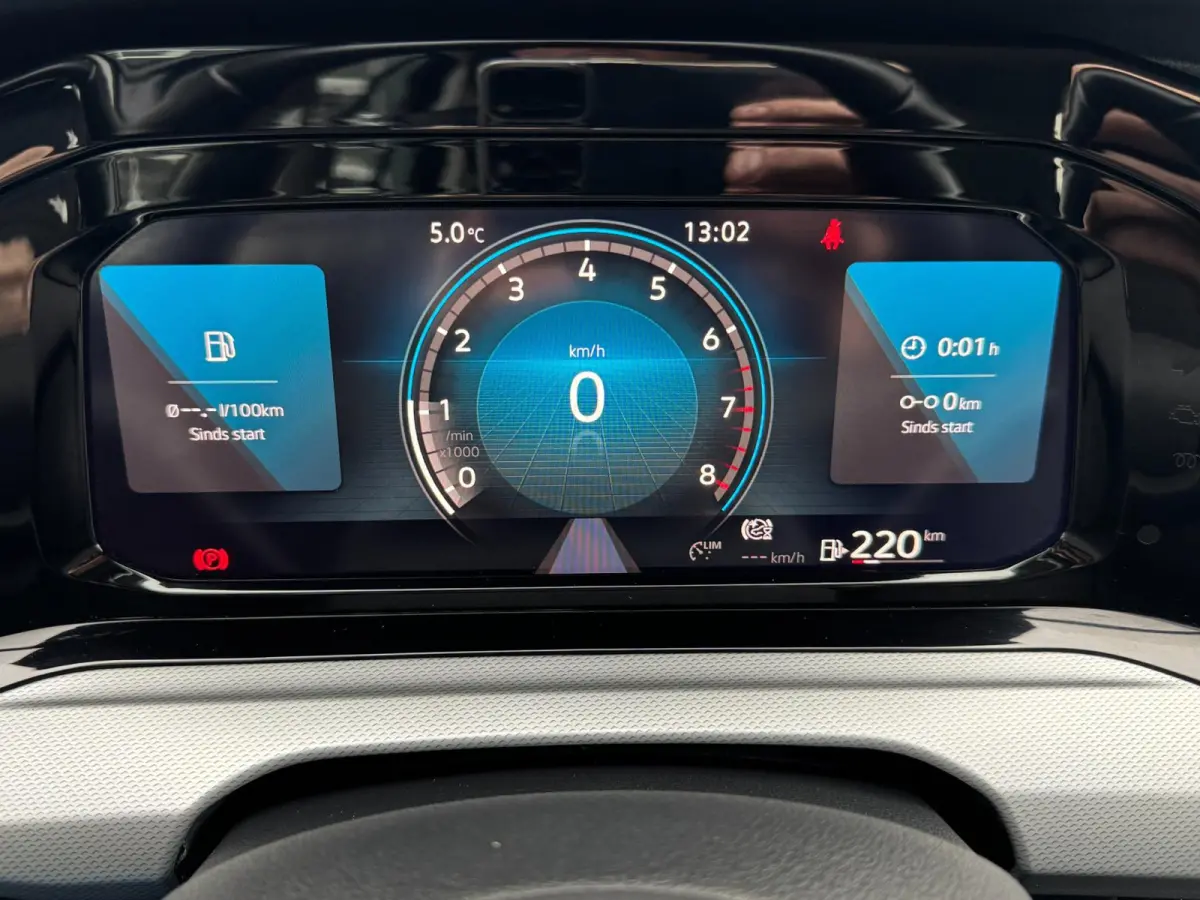 1.0 TSI Life Business / ACC / Lane assist / Keyless Go / IQ-Drive .