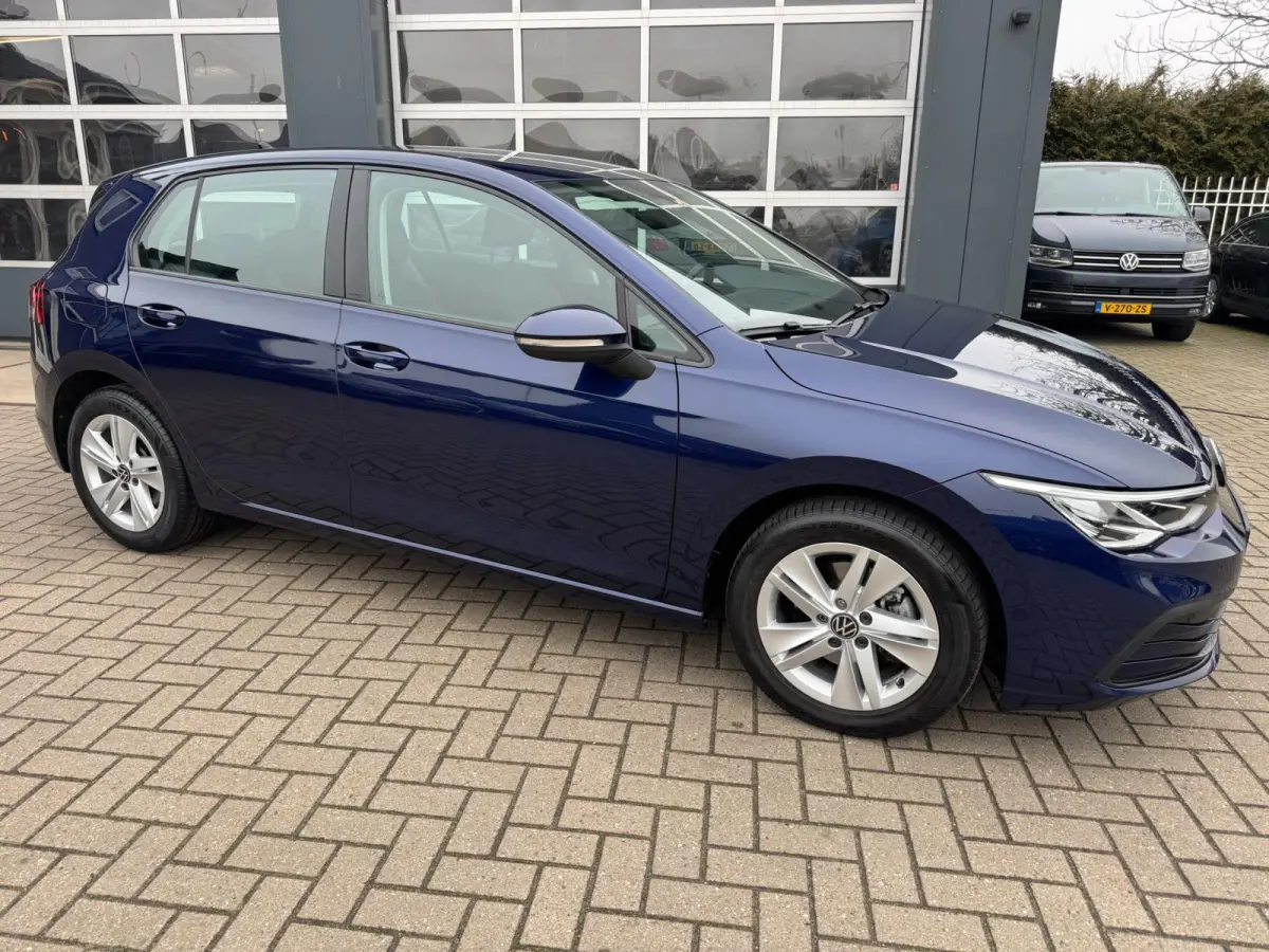 1.0 TSI Life Business / ACC / Lane assist / Keyless Go / IQ-Drive .
