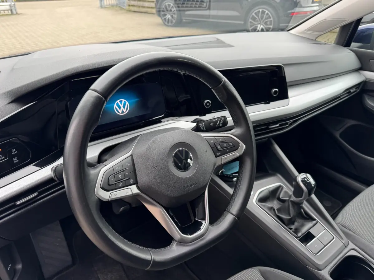 1.0 TSI Life Business / ACC / Lane assist / Keyless Go / IQ-Drive .