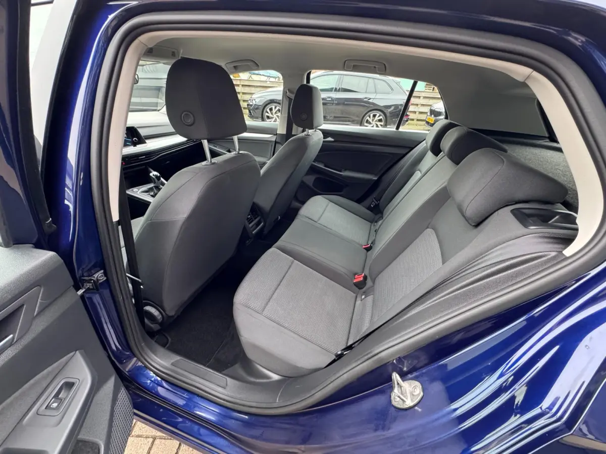 1.0 TSI Life Business / ACC / Lane assist / Keyless Go / IQ-Drive .