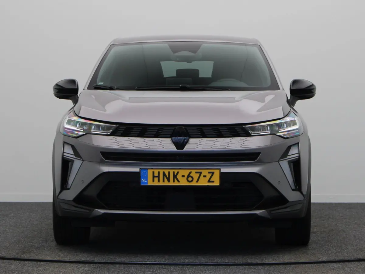1.6 E-Tech full hybrid 145 esprit Alpine | LED | Achteruitrijcamera | Verwarmd stuurwiel | Keyless | Adaptive cruise.