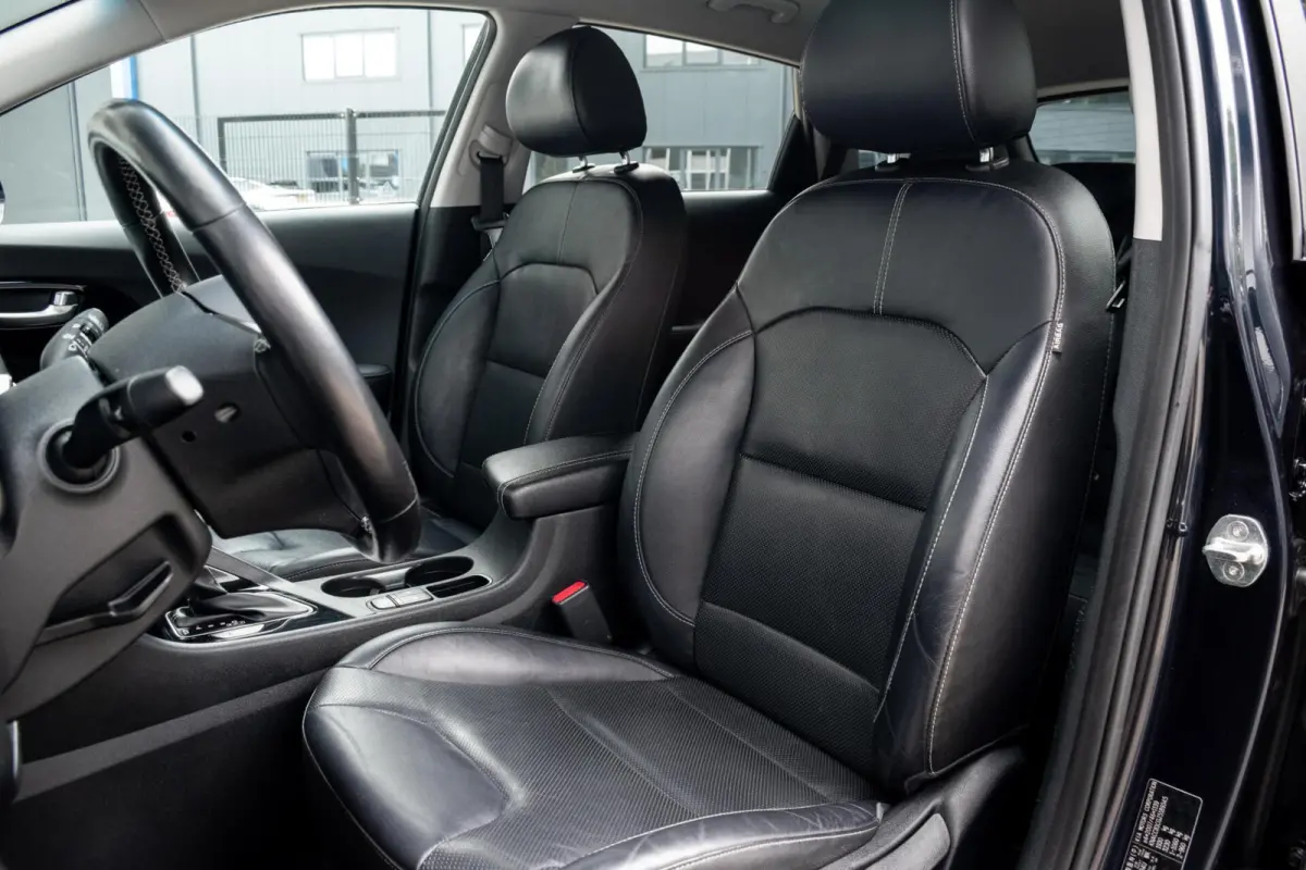 1.6 GDi Hybrid BusinessLine|1e EIGENAAR|STOEL-STUUR VERWARMD|KEYLESS ENTRY & START|ADAPT. CRUISE|CAMERA|CLIMATE