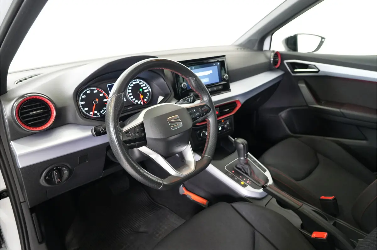 1.5 TSI EVO FR Business Intense | 150 pk | Camera | Stl. verw. | Adaptive Cruise |