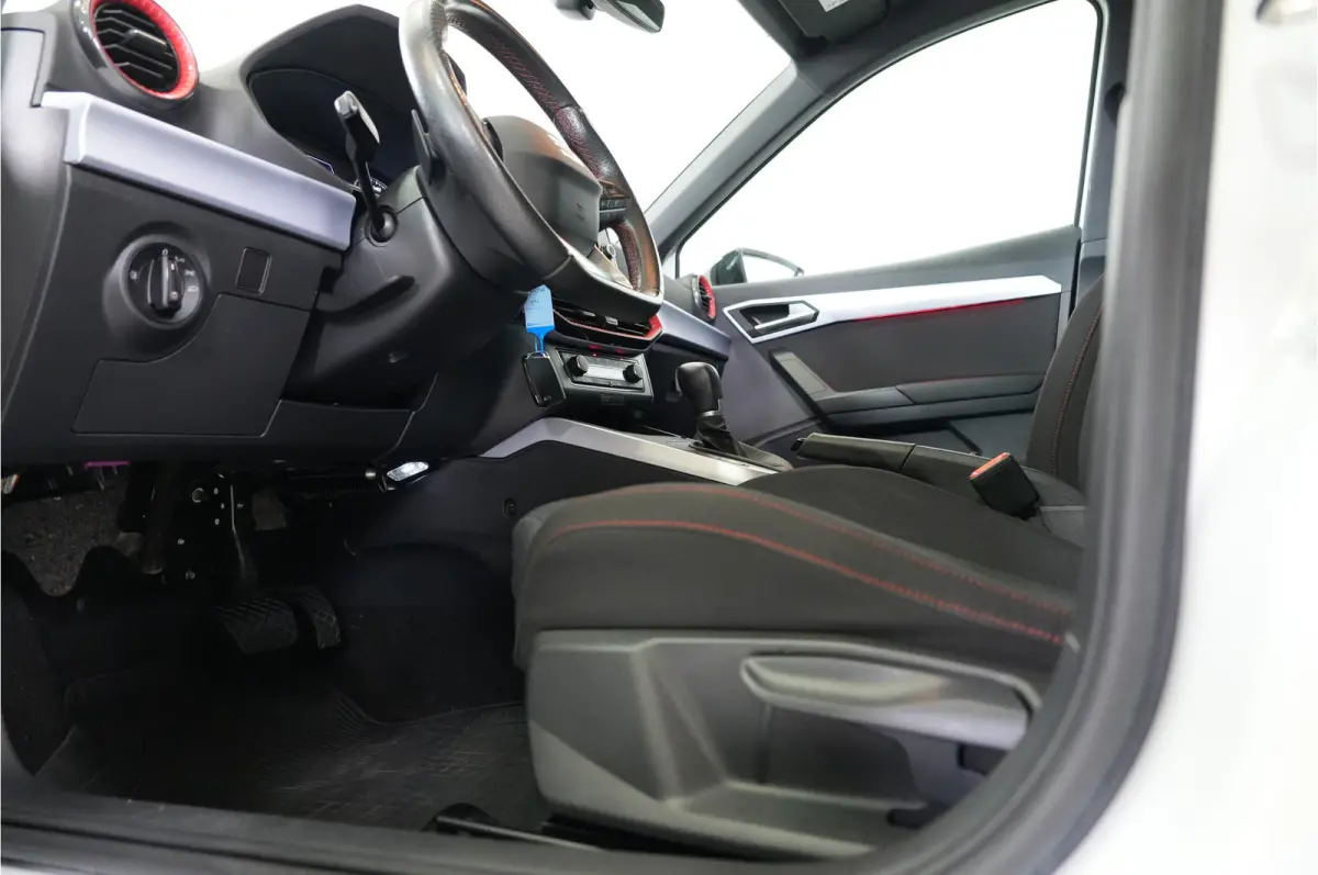 1.5 TSI EVO FR Business Intense | 150 pk | Camera | Stl. verw. | Adaptive Cruise |