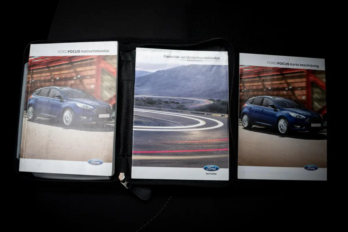 1.0 EcoBoost|1e EIGENAAR|STOEL-STUUR-VOORRUIT VERWARMD|CARPLAY|CRUISE|PDC