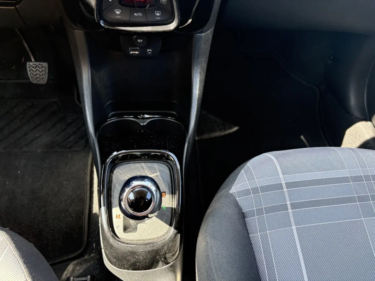 1.0 VTi Allure | Automaat