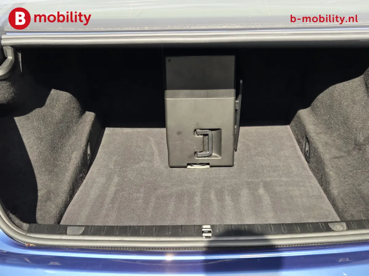 750Li High Executive M-Sport Laser Head-Up Soft close NL Auto! | Schuif/Kanteldak | Bowers & Wilkins | Adaptive Cruise Control | Stoelverwarming/Ventilatie/Massage | Trekhaak