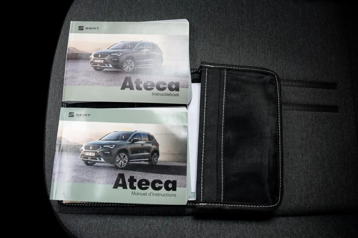 1.0 TSI Style Business Intense|1e EIGENAAR|TREKHAAK|KEYLESS|CAMERA|CARPLAY|CLIMATE